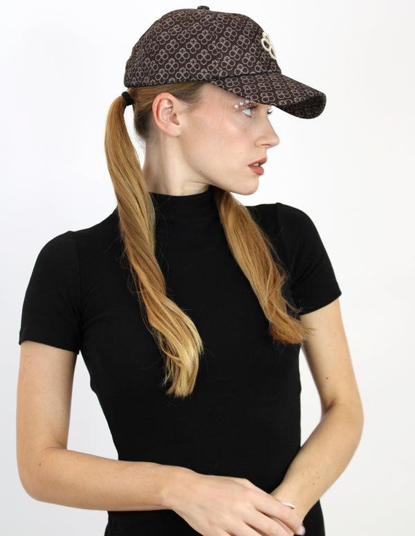 GORRA CHOCOLATE JI 001